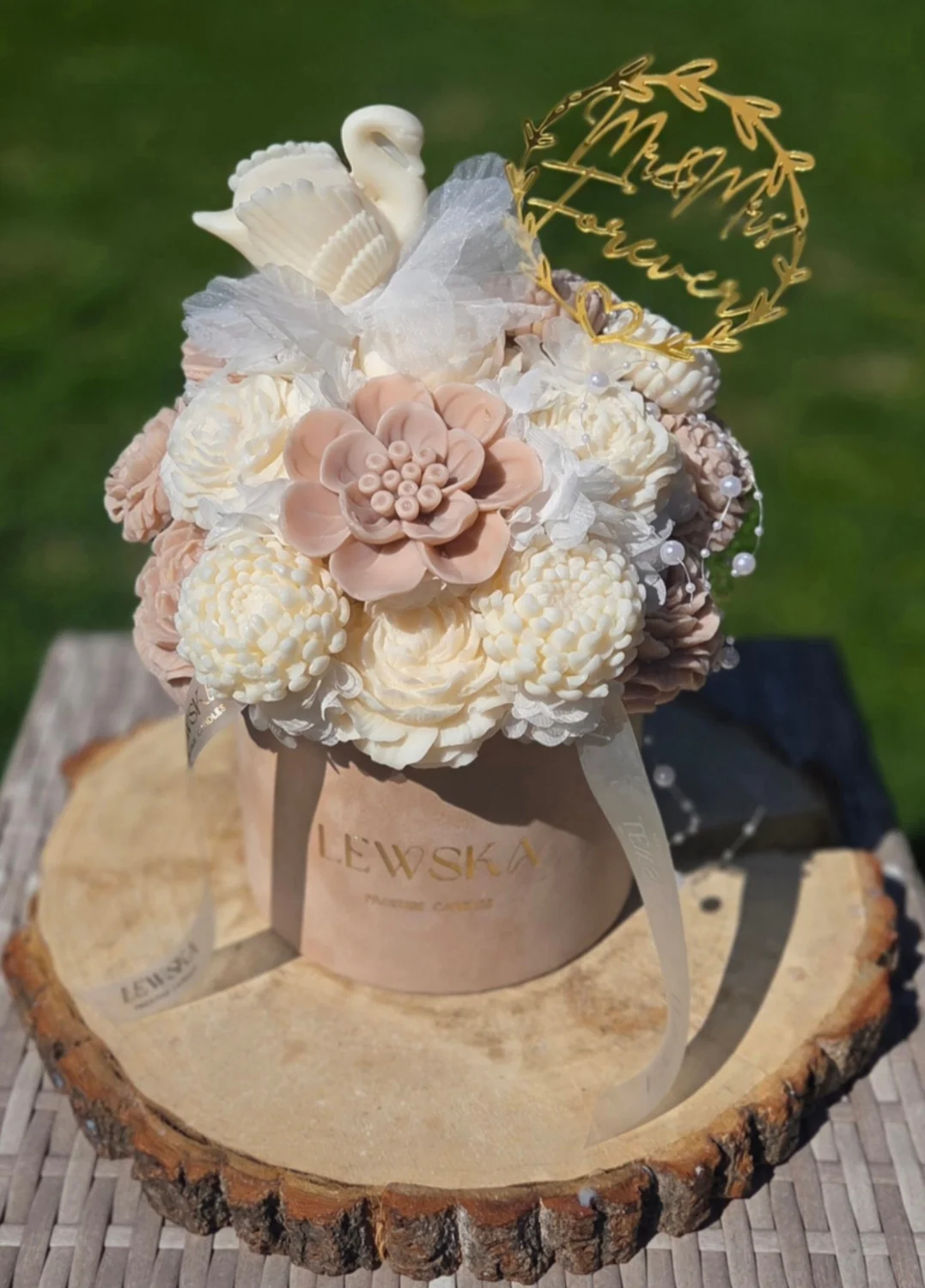 Flowerbox  sojowy  Ślubny  L beżowy