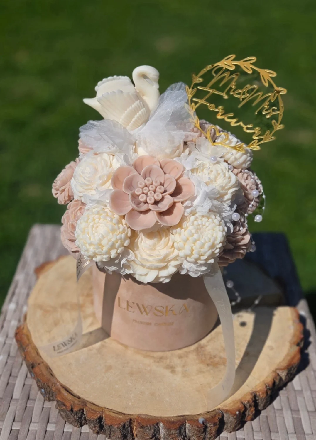 Flowerbox  sojowy  Ślubny  L beżowy