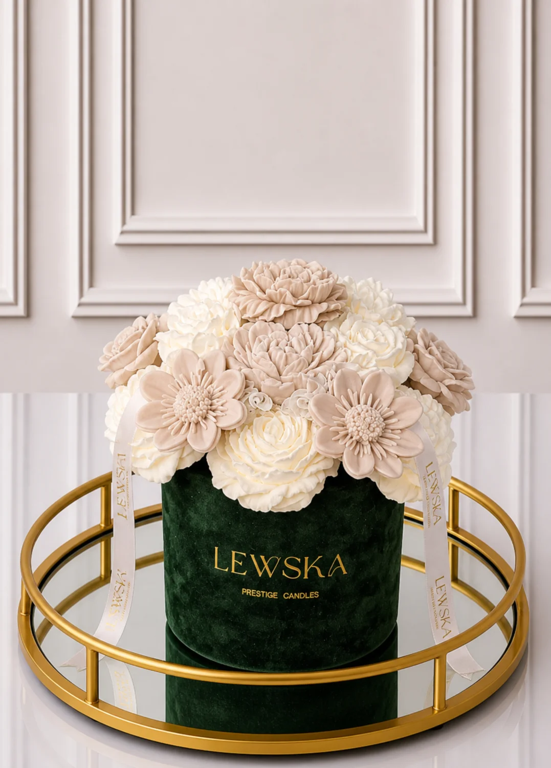 Flowerbox L  mix biało- beżowych kwiatów. Kolor pudełka do wyboru.
