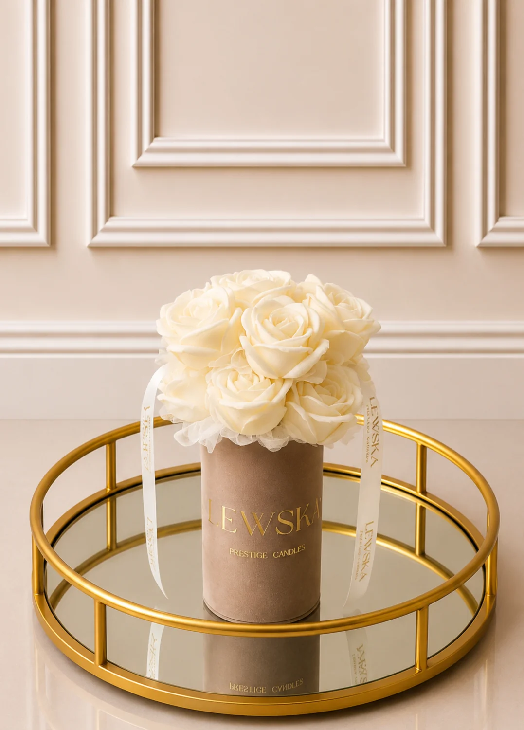 Flowerbox sojowy  S. Kwiaty  mini róże. Kolor pudełka do wyboru