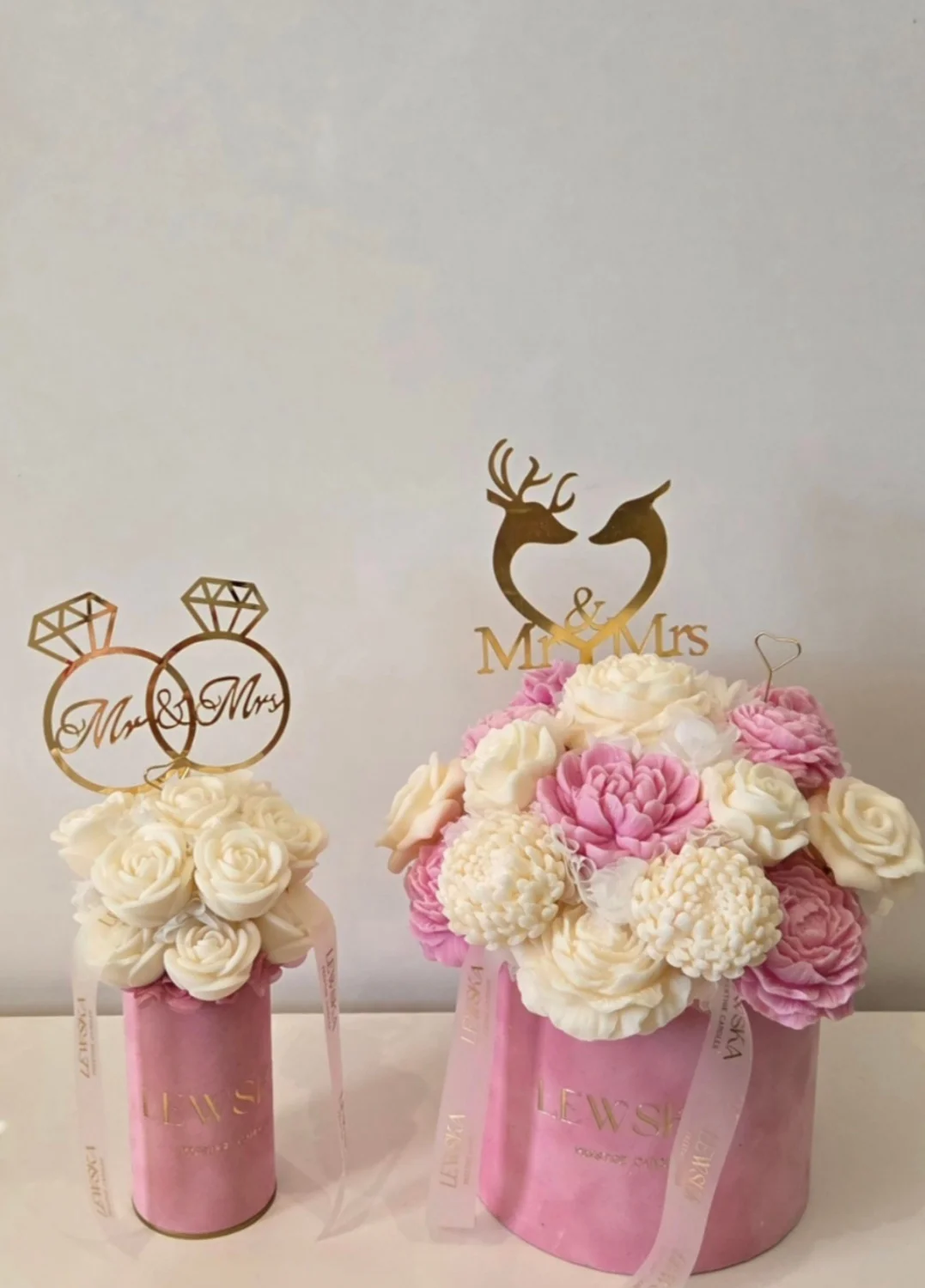 Złoty topper ślubny 