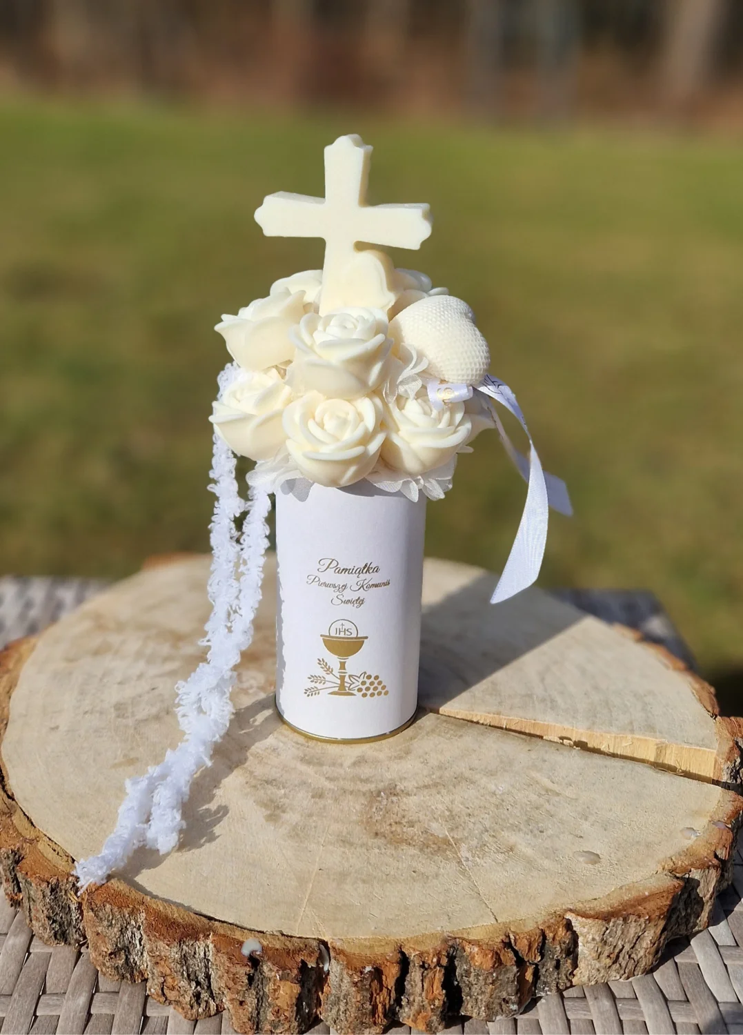 Flowerbox S Komunia Święta Krzyżyk z chłopcem